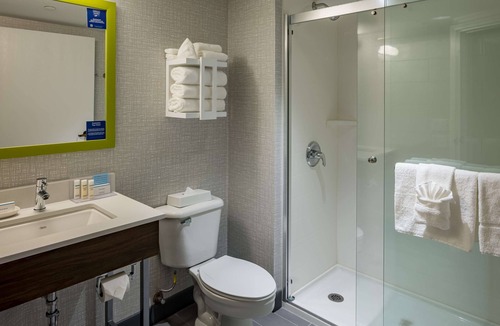 Rogers Hotel | Hampton Inn Bentonville/Rogers
