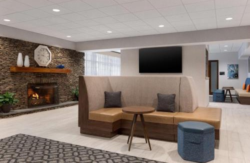 Bloomsburg Hotel | Hampton Inn Bloomsburg