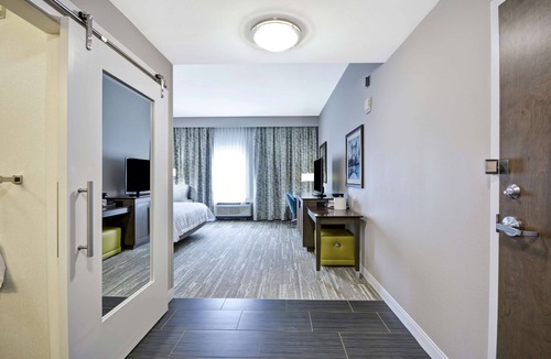Blue Ash Hotel | Hampton Inn Blue Ash/Cincinnati