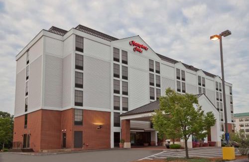 Peabody Hotel | Hampton Inn Boston/Peabody
