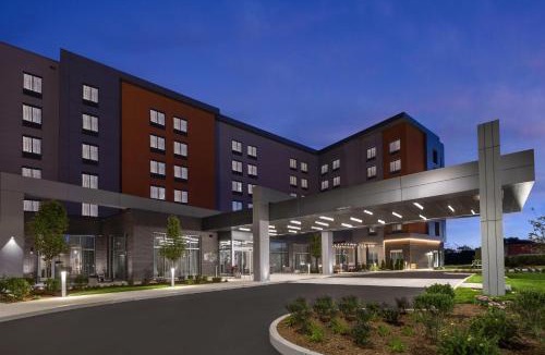 Woburn Hotel | Hampton Inn Boston Woburn