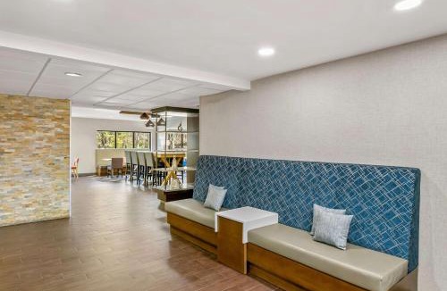 Bowie Hotel | Hampton Inn Bowie