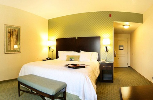 Brentwood Hotel | Hampton Inn Brentwood