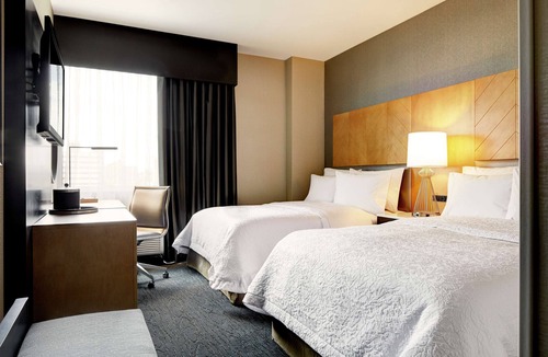 Downtown Brooklyn Hotel | Hampton Inn Brooklyn/Downtown