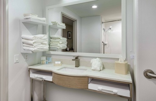 Brownwood Hotel | Hampton Inn Brownwood