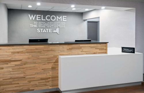 Cheektowaga Hotel | Hampton Inn Buffalo-Airport Galleria Mall