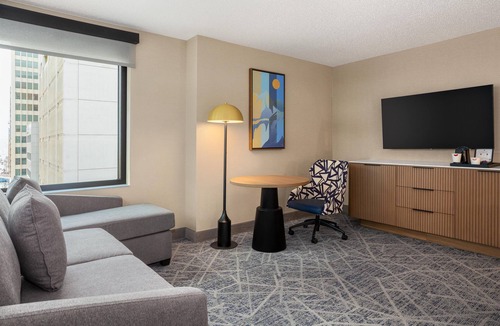 Downtown Calgary Hotel | Hampton Inn By Hilton Calgary Downtown