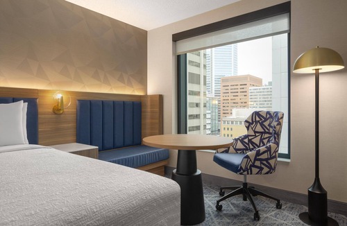 Downtown Calgary Hotel | Hampton Inn By Hilton Calgary Downtown