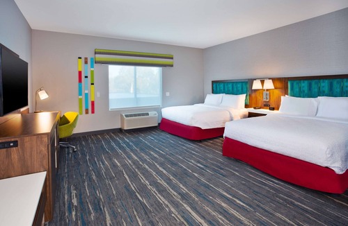 Paris Hotel | Hampton Inn By Hilton Paris