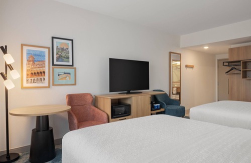 Bermuda Hotel | Hampton Inn by Hilton Richmond Chester
