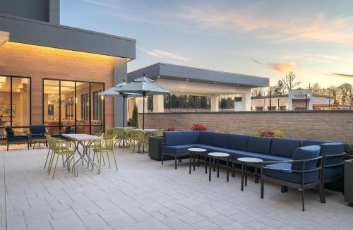 Bermuda Hotel | Hampton Inn By Hilton Richmond Chester, VA