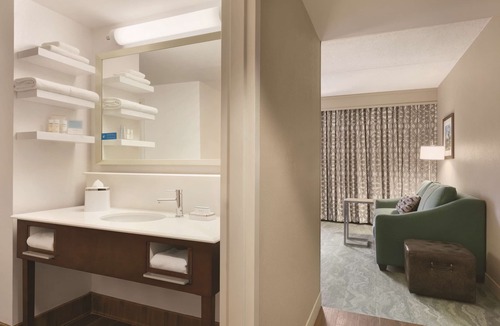 Ashland Hotel | Hampton Inn by Hilton Richmond-North/Ashland