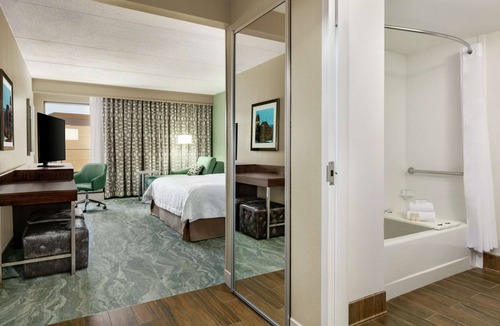 Ashland Hotel | Hampton Inn by Hilton Richmond-North/Ashland