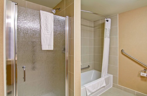 Sudbury Hotel | Hampton Inn by Hilton Sudbury