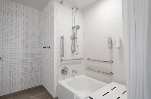 York Hotel | Hampton Inn by Hilton York
