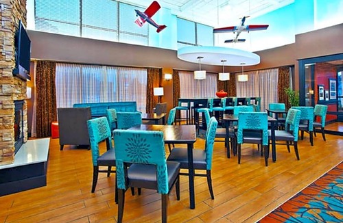 Bedford Park Hotel | Hampton Inn by Hilton Chicago-Midway Airport