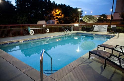Carrollton Hotel | Hampton Inn Carrollton