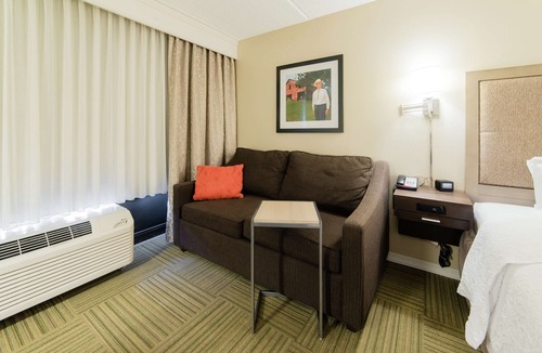 Caryville Hotel | Hampton Inn Caryville-I-75/Cove Lake-State Park