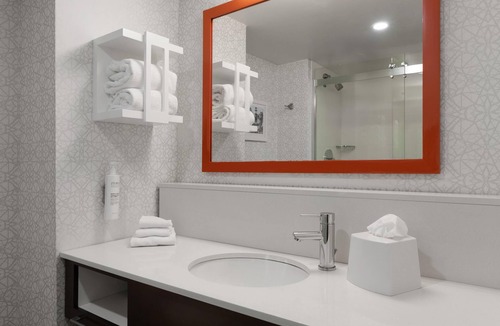 Chambersburg Hotel | Hampton Inn Chambersburg