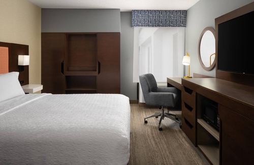 Chambersburg Hotel | Hampton Inn Chambersburg