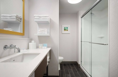 Champaign Hotel | Hampton Inn Champaign Southwest