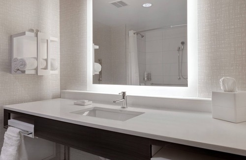 Orland Park Hotel | Hampton Inn Chicago Orland Park