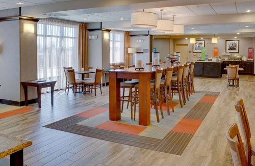 Chickasha Hotel | Hampton Inn Chickasha
