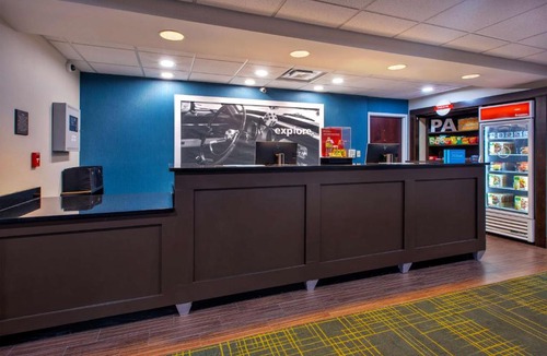 Clarion Hotel | Hampton Inn Clarion
