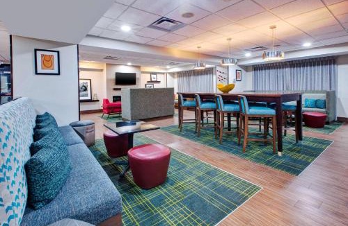 Clarion Hotel | Hampton Inn Clarion