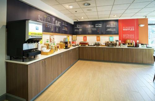 Clarks Summit Hotel | Hampton Inn Clarks Summit