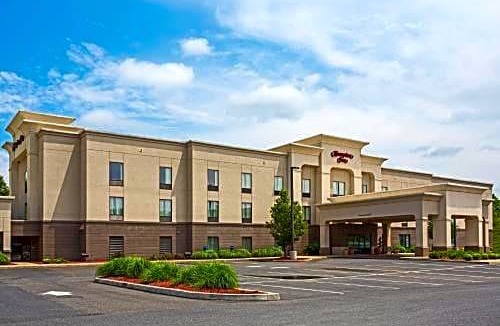 Clearfield Hotel | Hampton Inn Clearfield