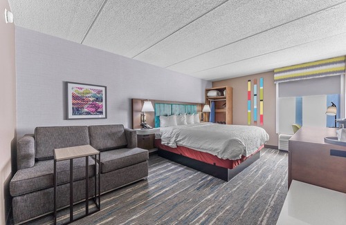 Westlake Hotel | Hampton Inn Cleveland-Westlake