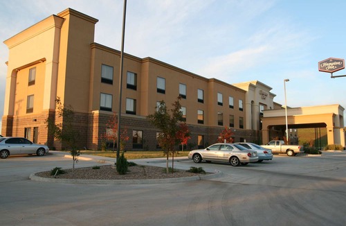 Clinton Hotel | Hampton Inn Clinton