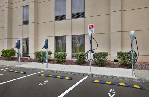 Clinton Hotel | Hampton Inn Clinton