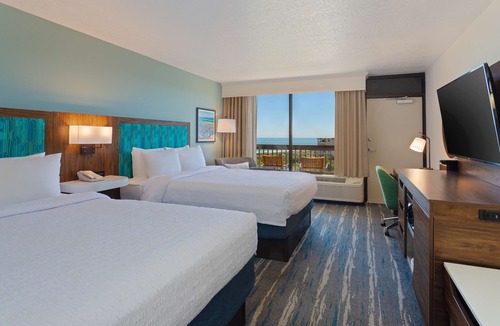 Oceanfront Hotel | Hampton Inn Cocoa Beach/Cape Canaveral