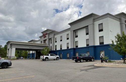 Coldwater Hotel | Hampton Inn Coldwater