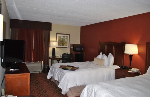 College Park Hotel | Hampton Inn College Park