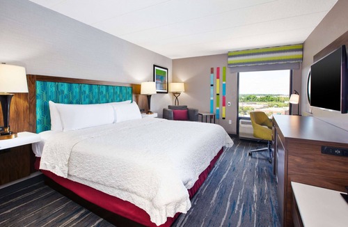 College Park Hotel | Hampton Inn College Park