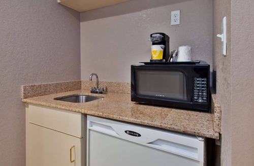 College Park Hotel | Hampton Inn College Park