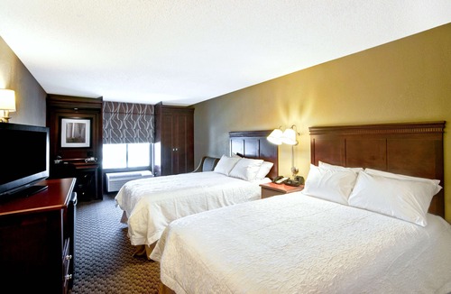 College Station Hotel | Hampton Inn College Station