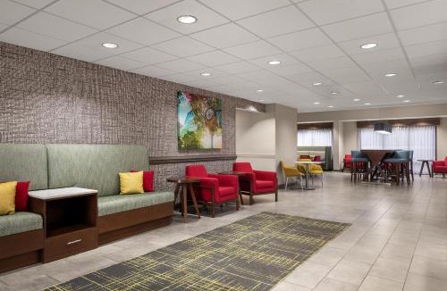 Dentsville Hotel | Hampton Inn Columbia Northeast-Fort Jackson Area
