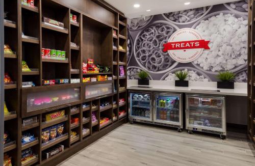 Concord Hotel | Hampton Inn Concord