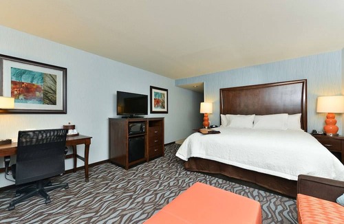 Painted Post Hotel | Hampton Inn Corning/Painted Post