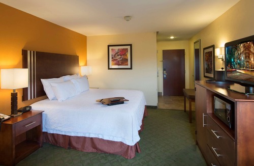 Cornelia Hotel | Hampton Inn Cornelia