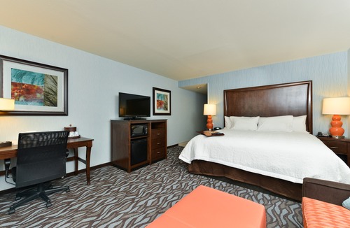 Painted Post Hotel | Hampton Inn Corning/Painted Post