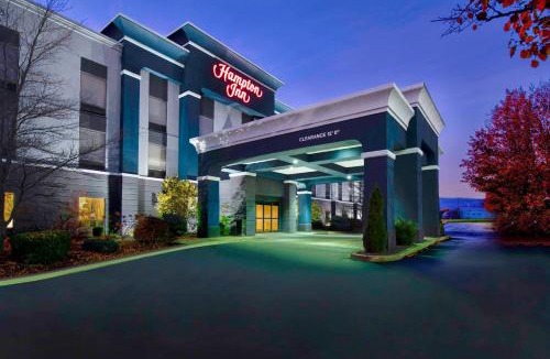 Cortland Hotel | Hampton Inn Cortland