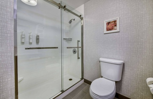 Cortland Hotel | Hampton Inn Cortland