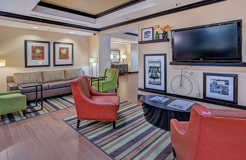 Covington Hotel | Hampton Inn Covington, GA