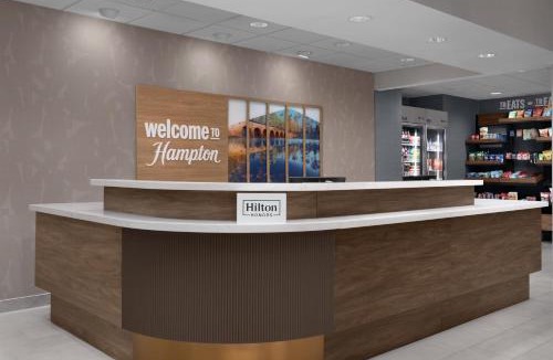 Crossville Hotel | Hampton Inn Crossville