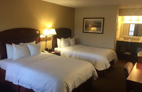 Dalton Hotel | Hampton Inn Dalton